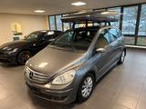 Mercedes-Benz B 180 CDI Special Edition "Behindertenumbau" - gebrauchte Mercedes-Benz B 180 aus dem Jahr 2008