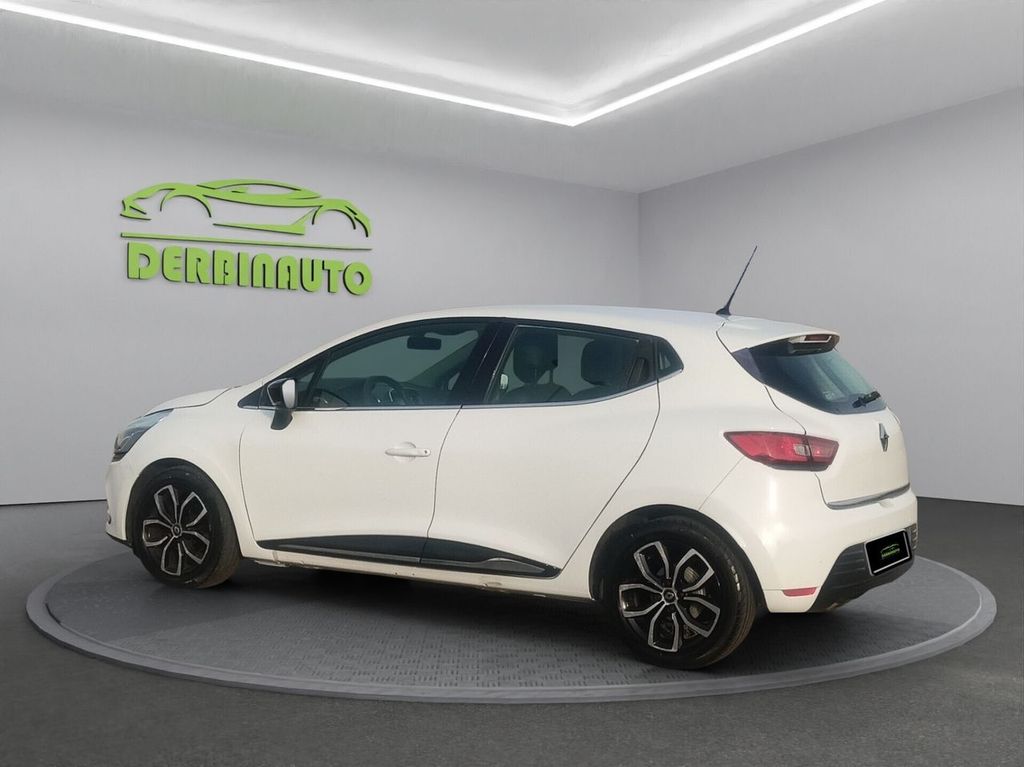 Image of Renault Clio