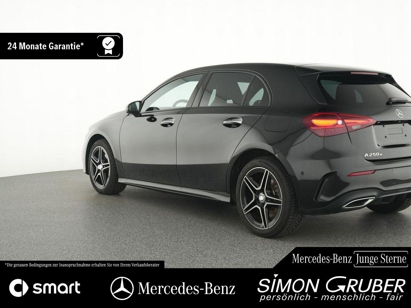 Mercedes-Benz A 250 e AMG Night Pano Ambi LED KeylessGo Kamera