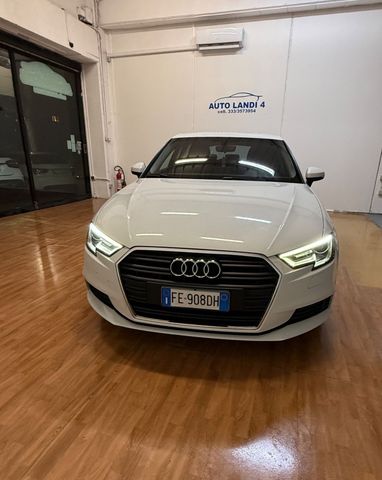 AUDI Audi A3 SPB 1.6 TDI S tronic Business