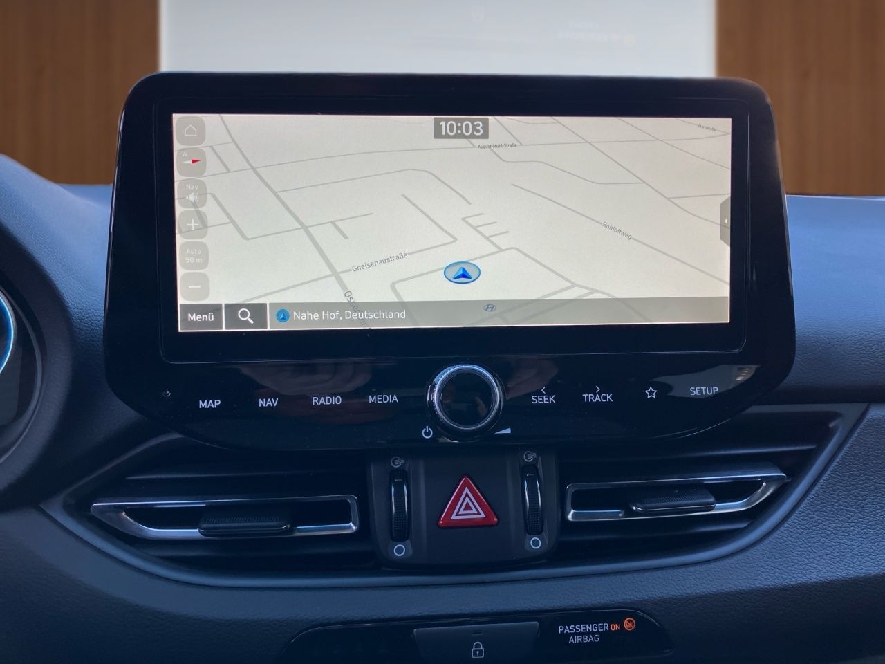 Fahrzeugabbildung Hyundai i30 ADVANTAGE PANO*CARPLAY*NAVI*SHZ