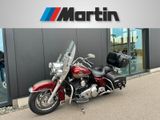 Harley-Davidson FLHRC Road King Classic - HARLEY-DAVIDSON 2009 ROAD KING