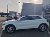 Mercedes-Benz GLA 200 TÜVNEU/INSPEKTION NEU - Mercedes-Benz GLA-Klasse Gebrauchtwagen in Köln