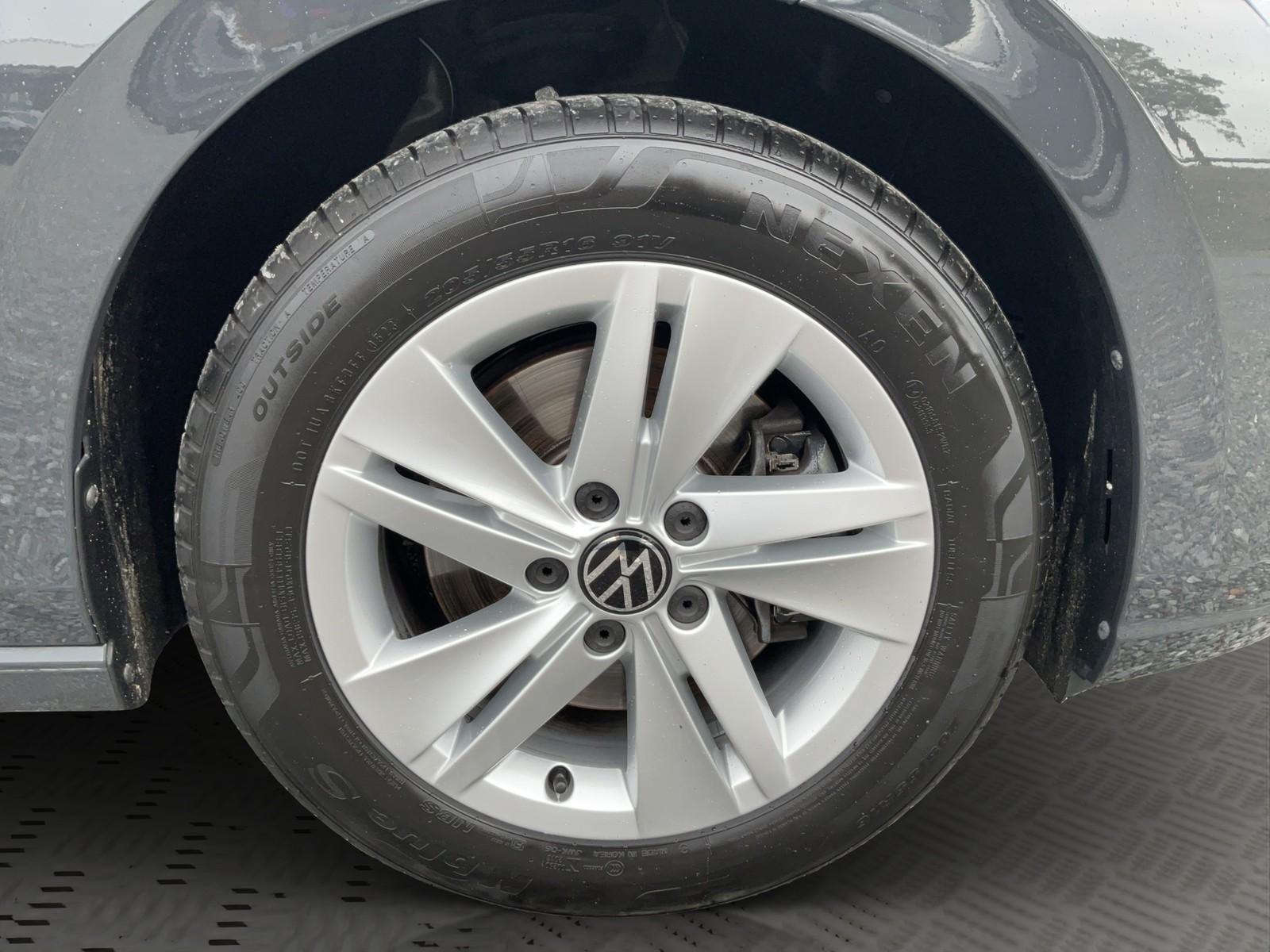 Volkswagen Golf  Variant 2.0TDI Life AHK+Navi+LED+ACC+Klima