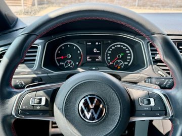 Volkswagen T-Roc - 10