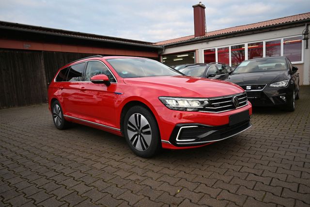 Volkswagen Passat Variant GTE/AHK/Virtual/Standheizung