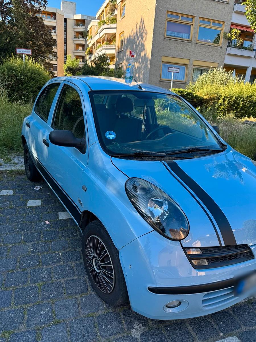 Nissan Micra