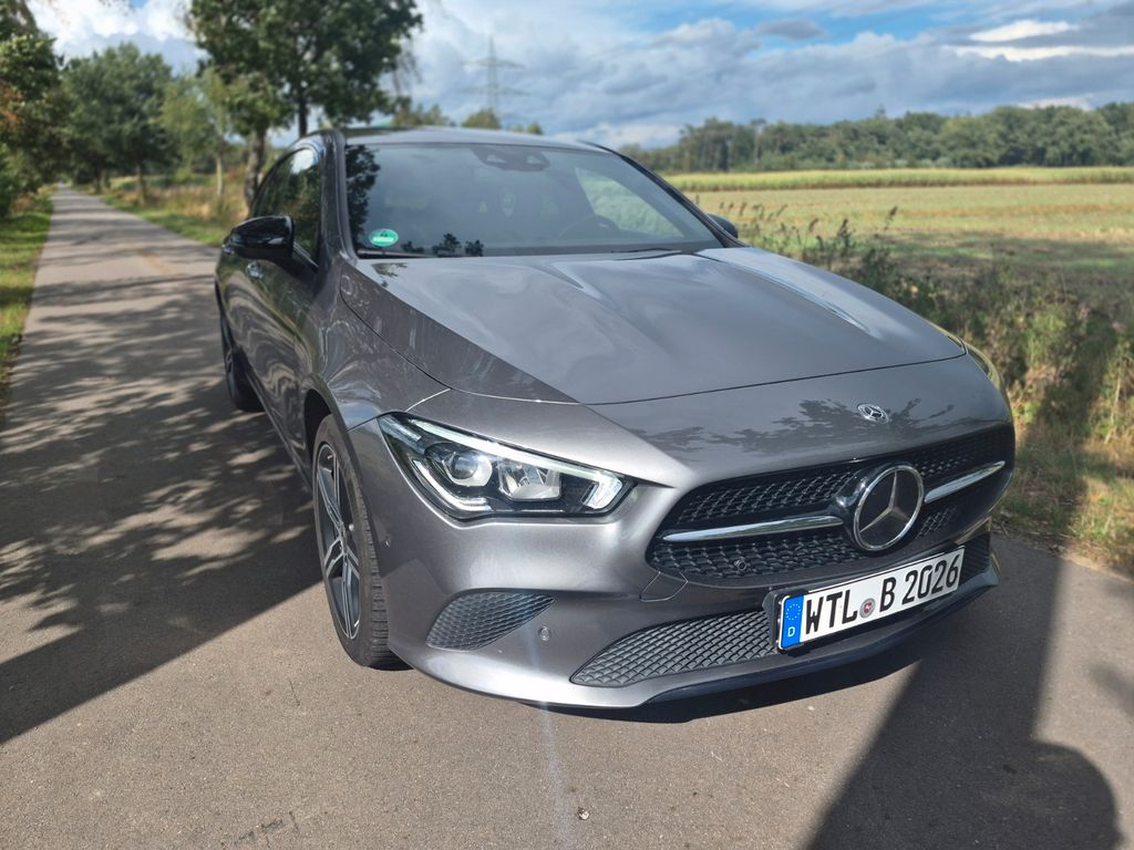 Image of Mercedes-Benz CLA 200 Shooting Brake
