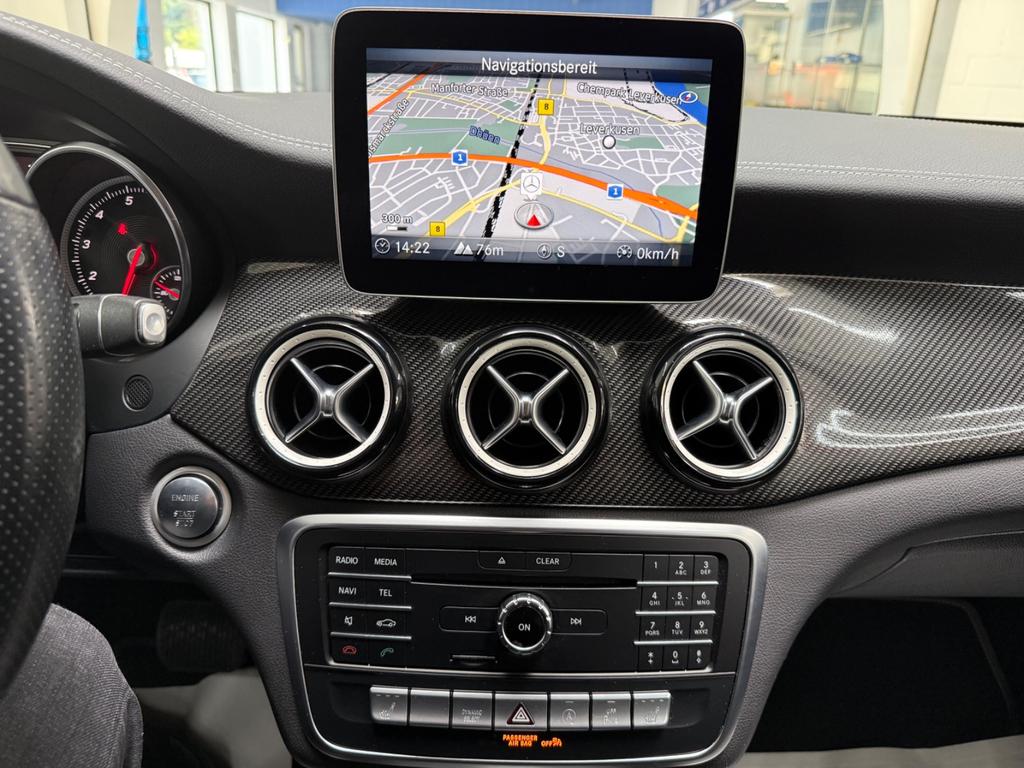 Mercedes-Benz CLA 180