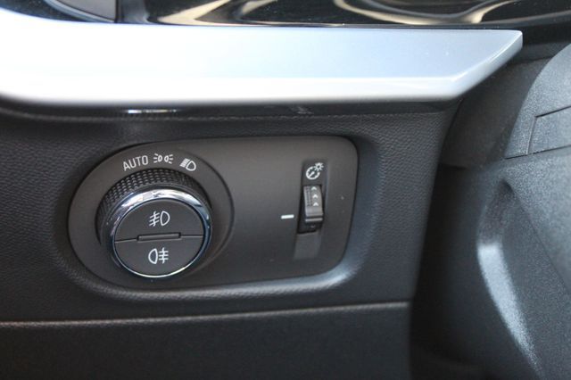 Fahrzeugabbildung Opel Mokka 1.2 Turbo GS KlimaA,LED,SHZ,ACC,Kam.,PDC