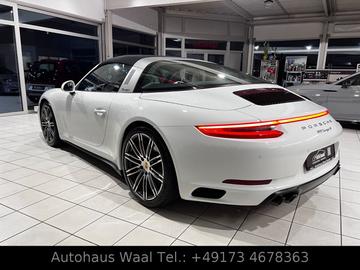 صورة 9 لـ 2017 Porsche 911 URMODELL