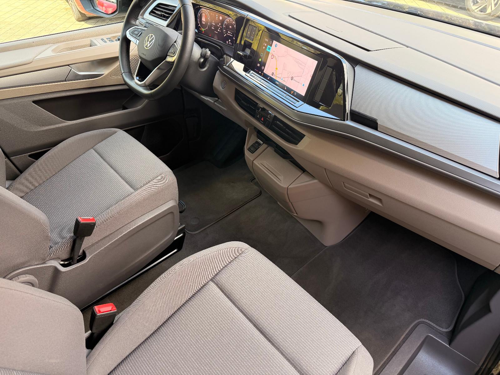 Volkswagen T7 Multivan 2.0TSI*MatrixLED*AHK*STHZG*7-Sitze