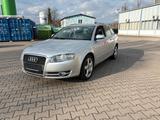 Audi A4 B7 1,6 - Audi A4 mit Benzin-Antrieb: Kombi, 1.6