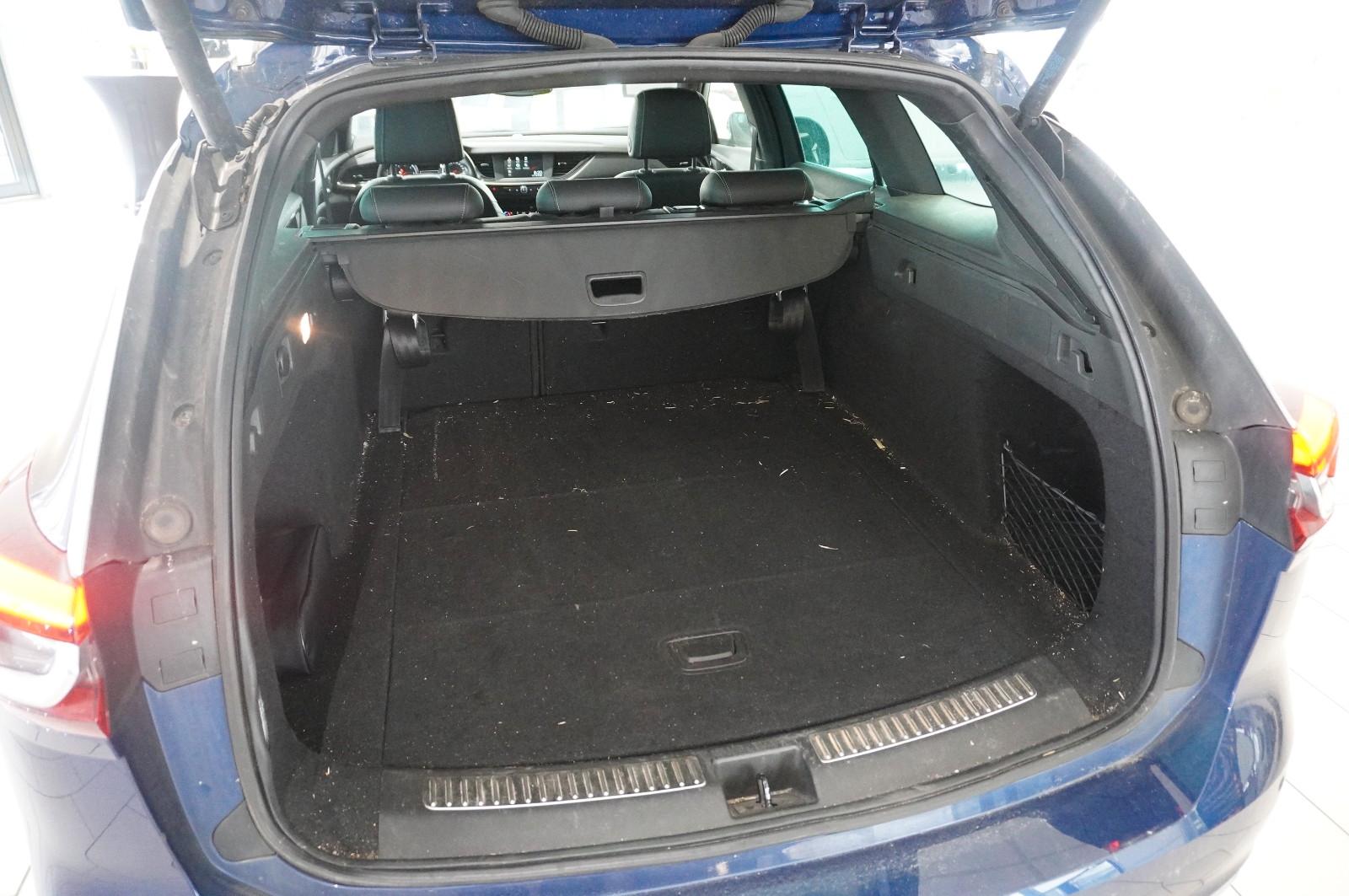Opel Insignia B ST 2.0D ELEGANCE LED/NAVI/SHZ/LHZ/PDC