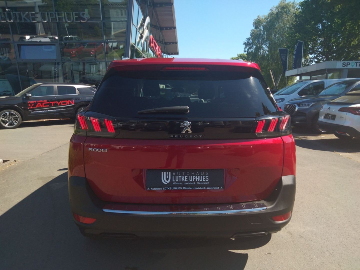 Fahrzeugabbildung Peugeot 5008 Allure Pack BlueHDi 130 Navi  360 Kamera