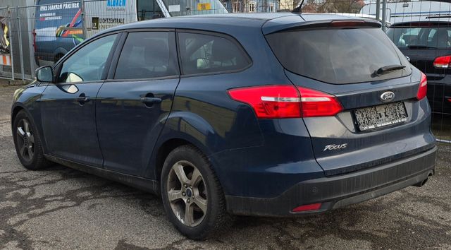 Ford Focus 2,0 TDCi 110kW PowerShift Busines Turn. !!