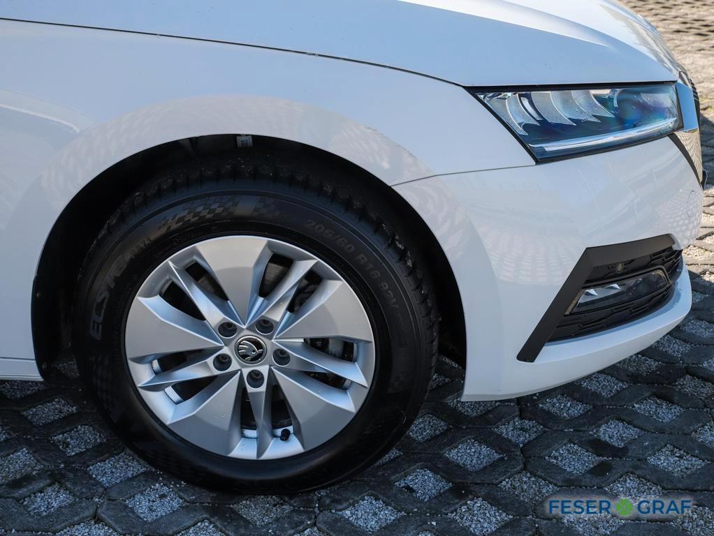 Skoda Octavia Combi 2.0 TDI Ambition DSG Navi Sitzh.