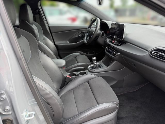 Fahrzeugabbildung Hyundai i30 2.0 N Performance +KLIMA+LED+NAVI+RFK+PDC+UV