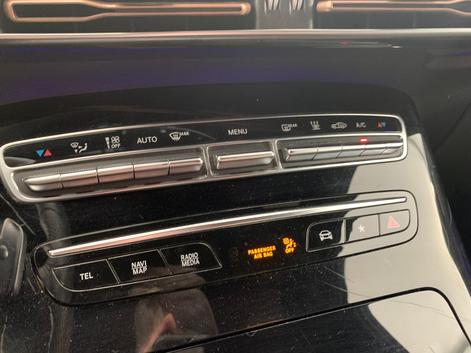 Mercedes-Benz EQC 400 4M AMGLine|Multibeam|FahrP|360°|HUD|Keyl