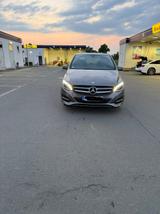 Mercedes-Benz B 180 d Automatik | Navi | Apple C - Mercedes-Benz B 180