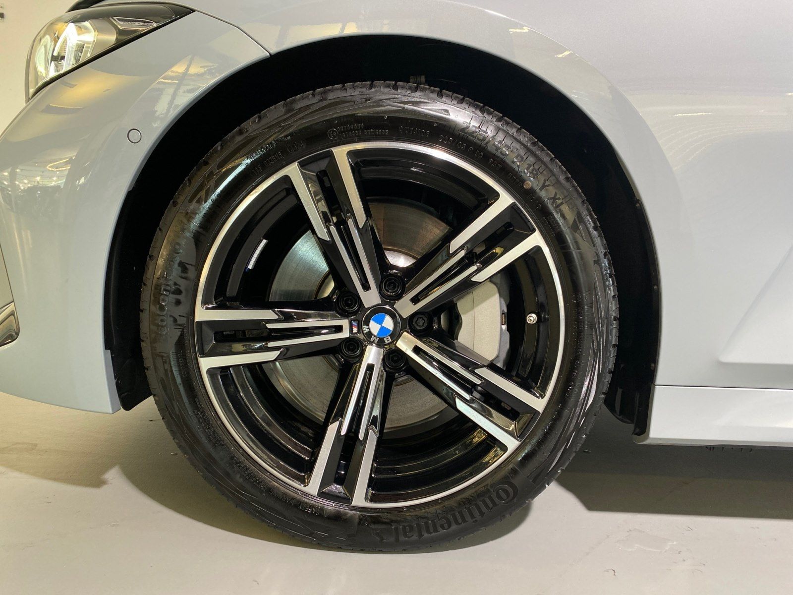 BMW 330 - Bild 15