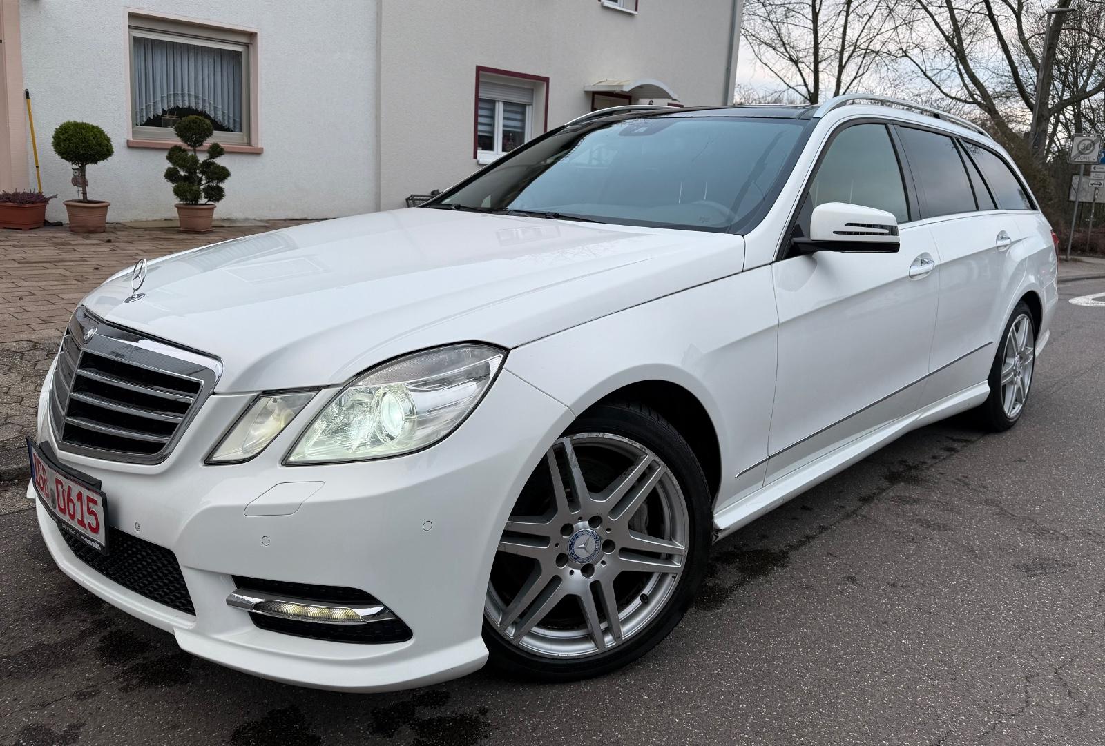 Mercedes-Benz E 350*CDI*4Matic*AMG*XENON*LEDER*KAM*NAV*SHZ*PDC