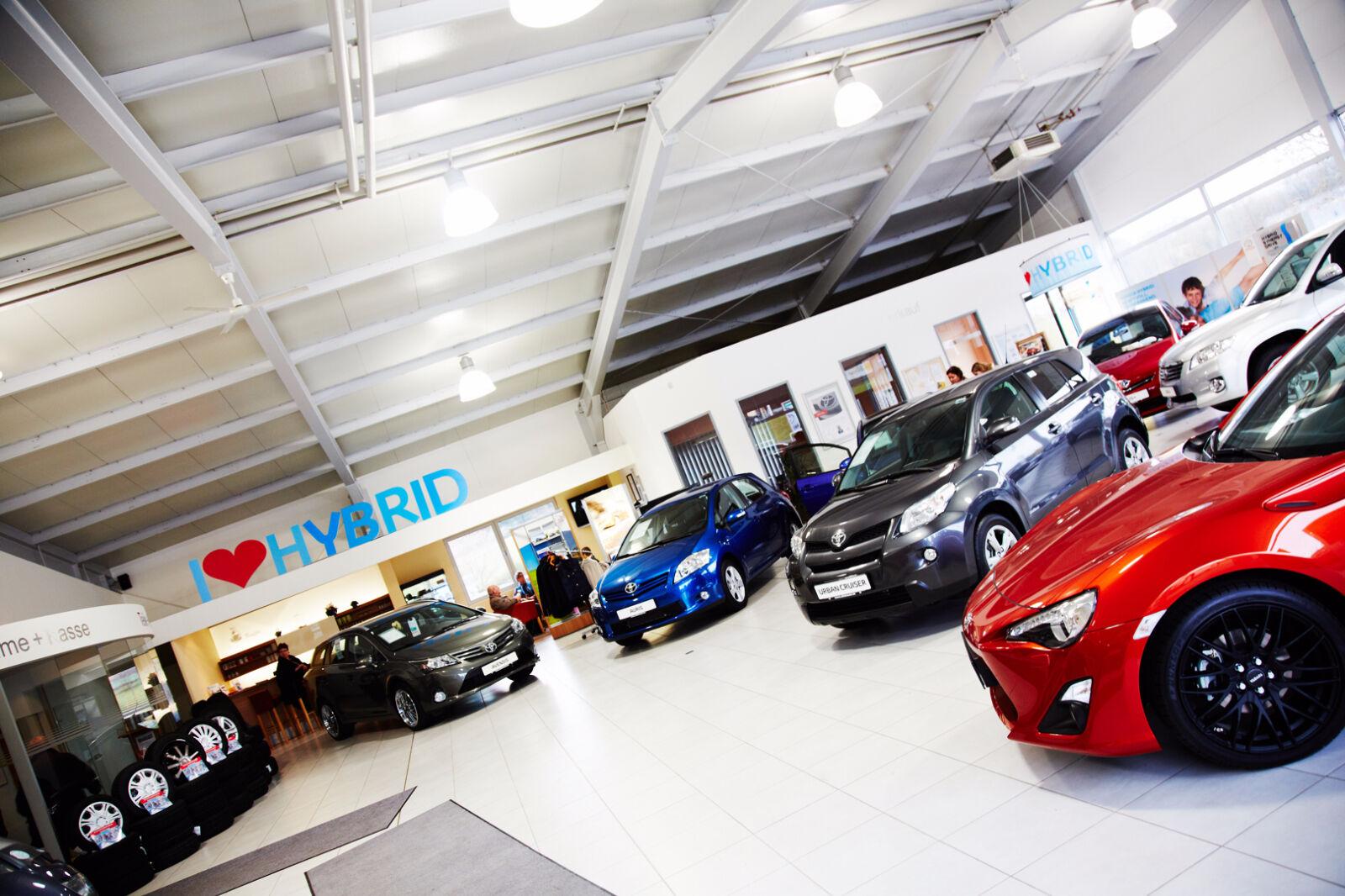 showroom-image-main