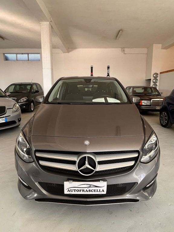 Image of Mercedes-Benz B 180