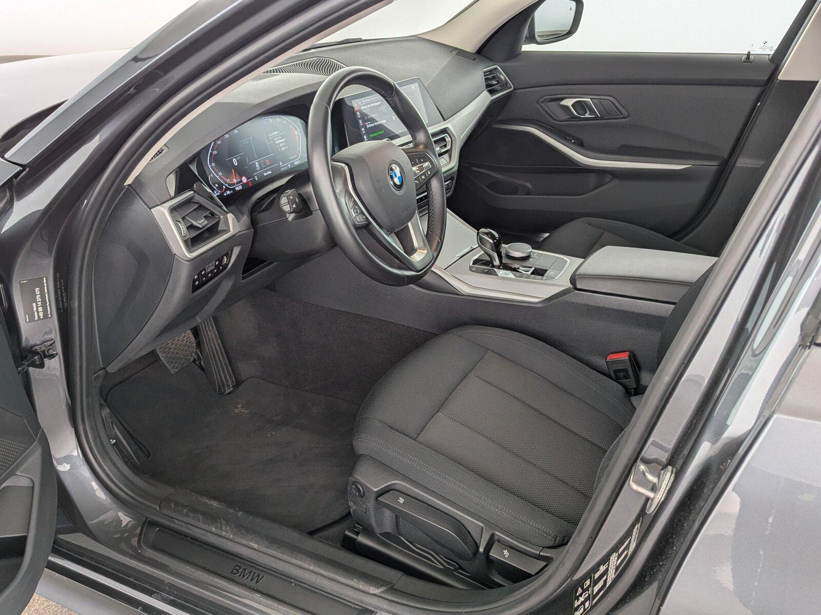 BMW 320 d Mild Hybrid xDrive Advantage LED+NAVI+SHZ+