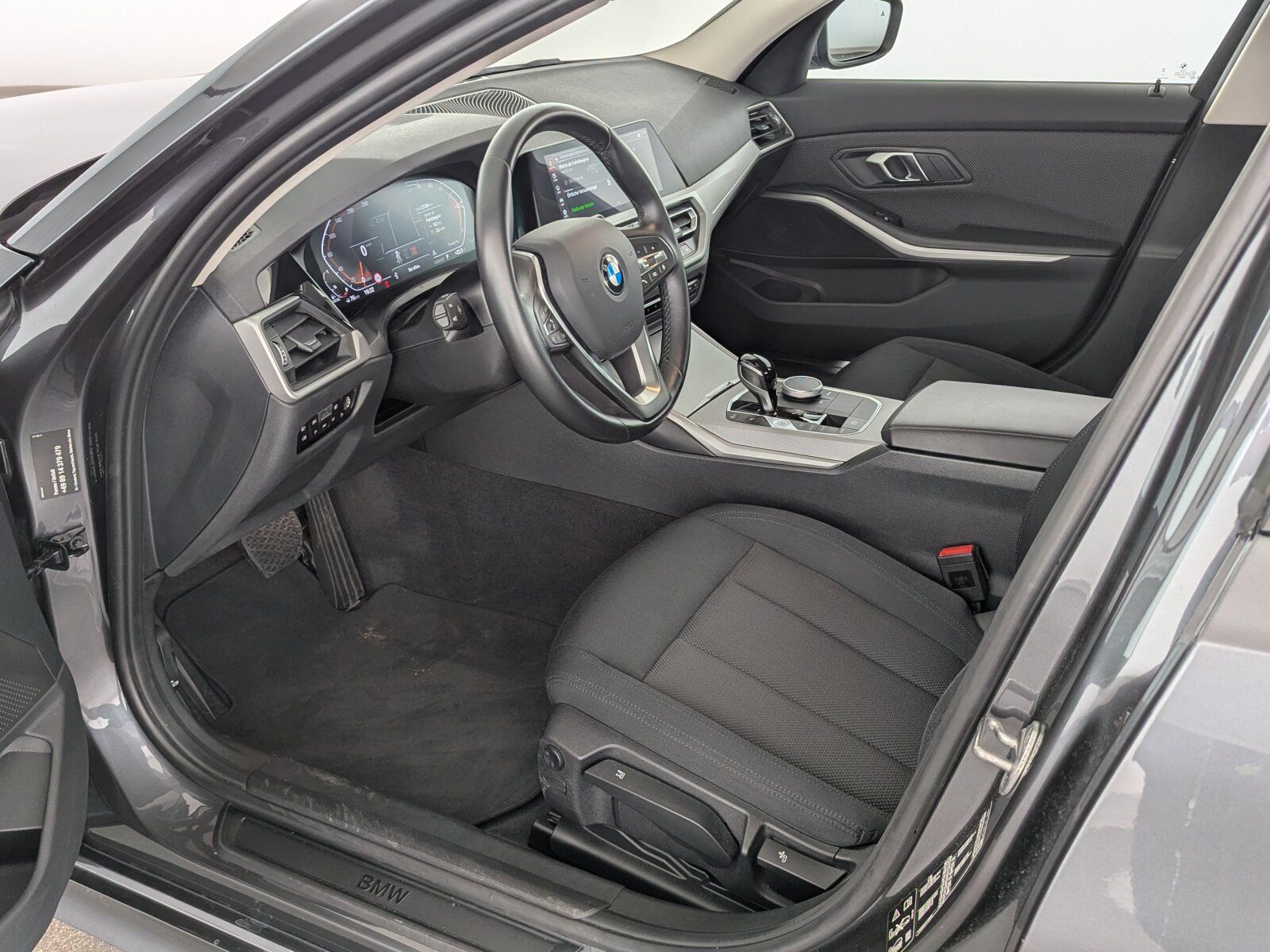 BMW 320 d Mild Hybrid xDrive Advantage LED+NAVI+SHZ+ foto 14