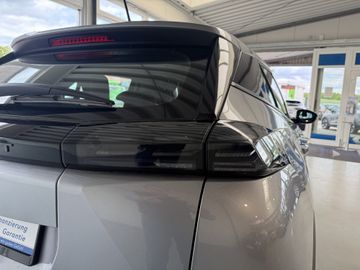 Peugeot 2008 - 8