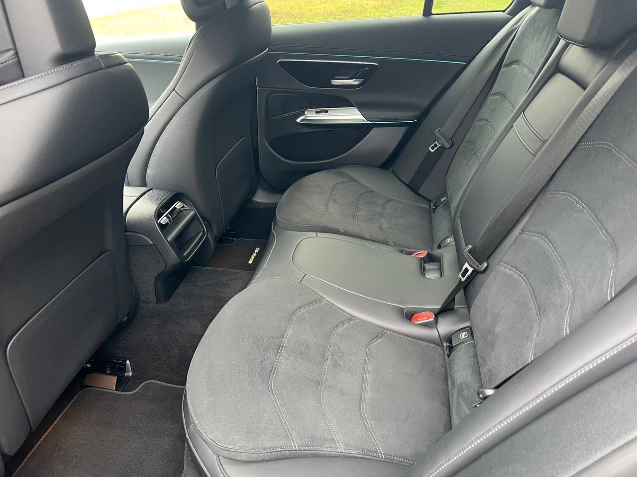 Mercedes-Benz E 220 - Bild 11