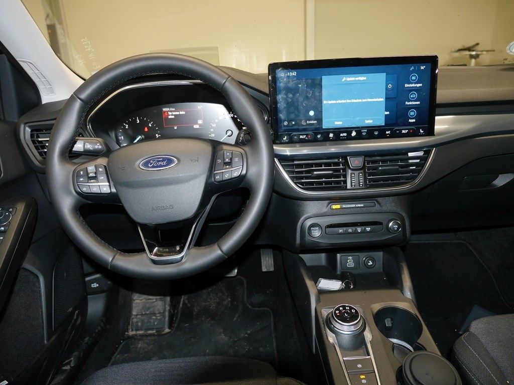 Fahrzeugabbildung Ford Focus Turnier Active 1.5 EcoBlue EU6e