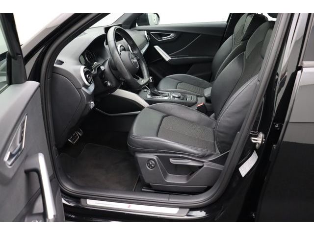Fahrzeugabbildung Audi Q2 35 TFSI S line Navi Kamera Matrix LED