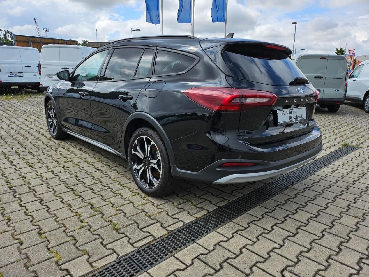 Fahrzeugabbildung Ford Focus Turnier Active