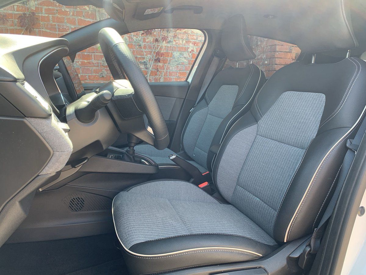 Renault Clio - Bild 9