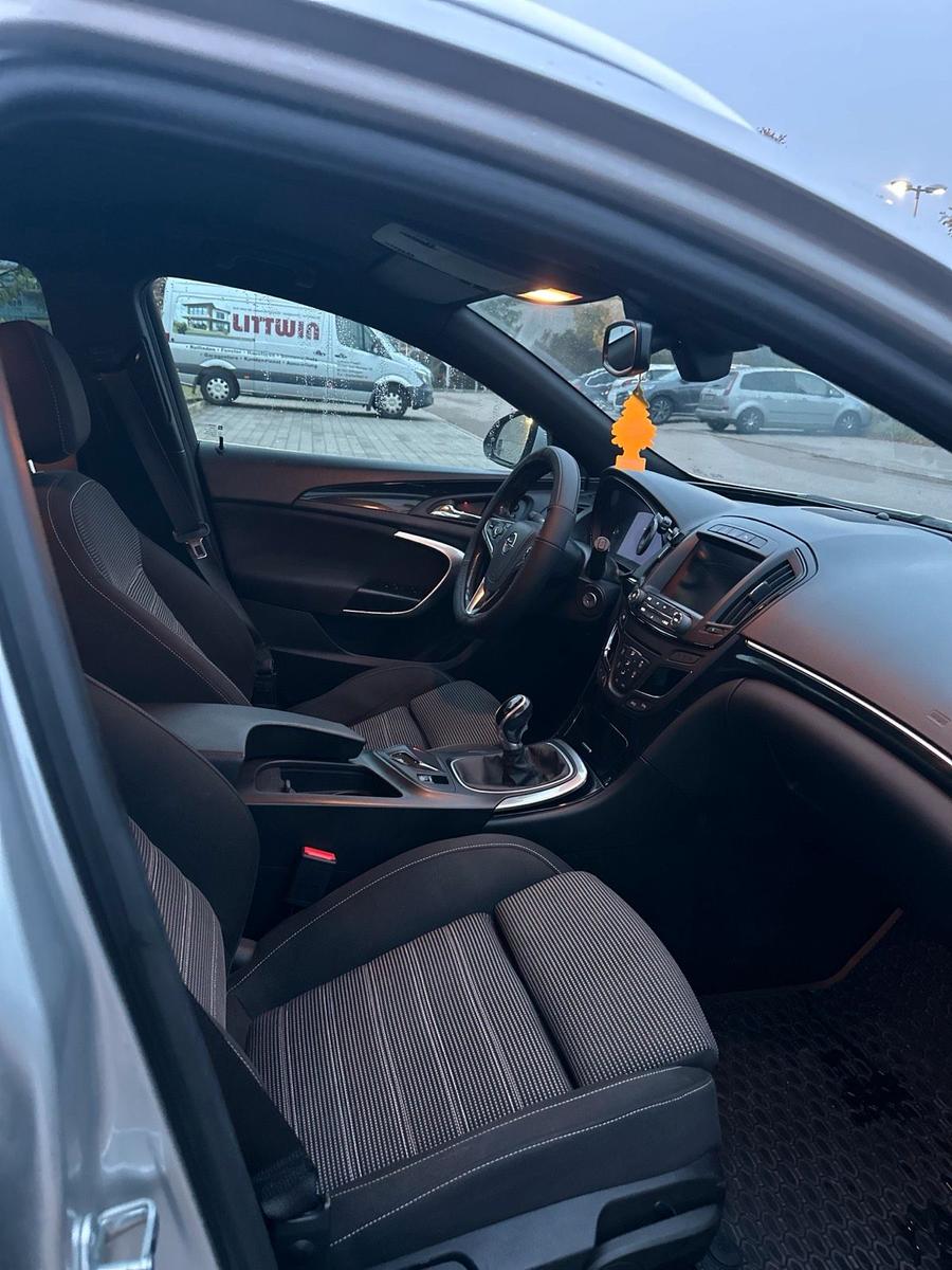Opel Insignia 2014 — photo 8