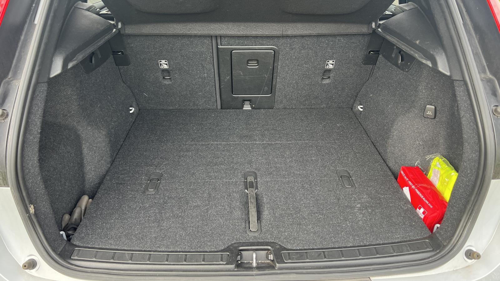 Volvo XC40 R Design AWD/ Pano/ AHK/ 360°/ BLIS/ HK