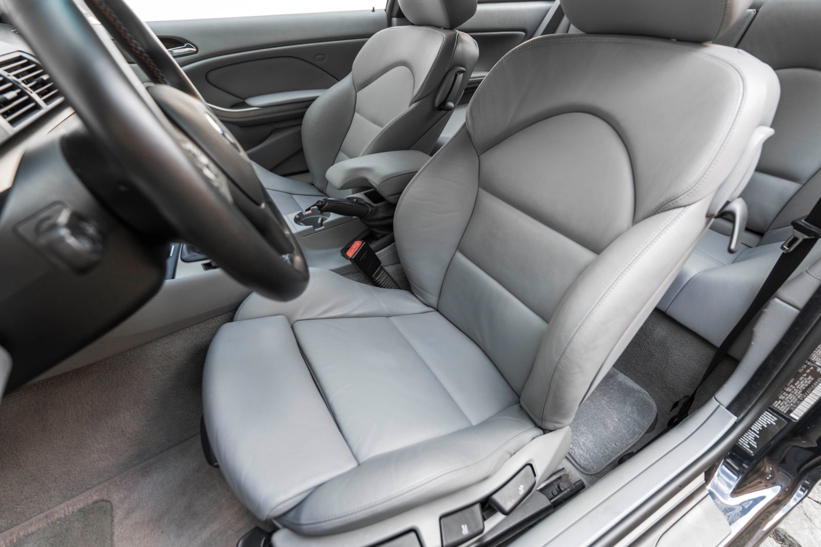 Fahrzeugabbildung BMW M3 E46 COUPE H&K SZH BIXENON TEMPOMAT SCHALTER