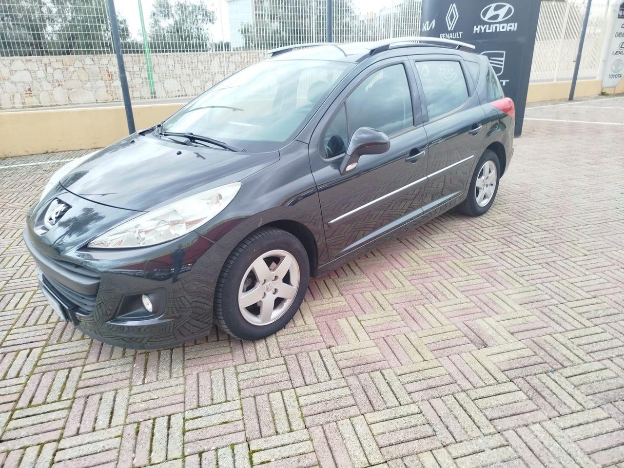Peugeot 207 2009 — rear view