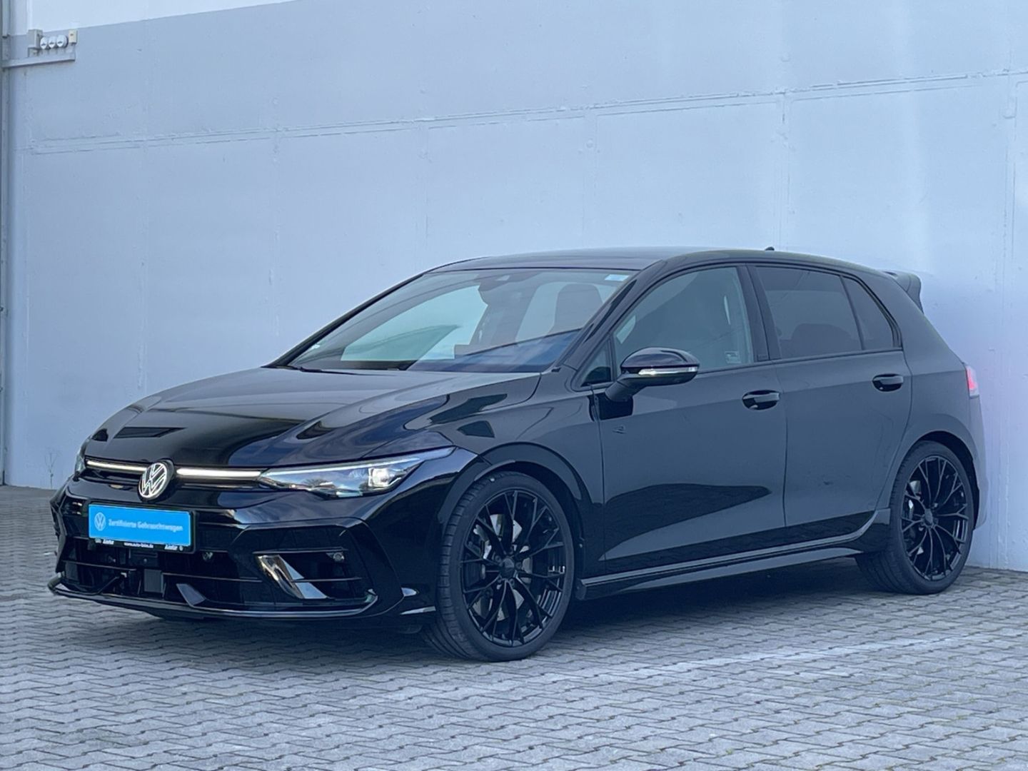 Golf R VIII 2.0 4Motion Black Edition Akrapovice