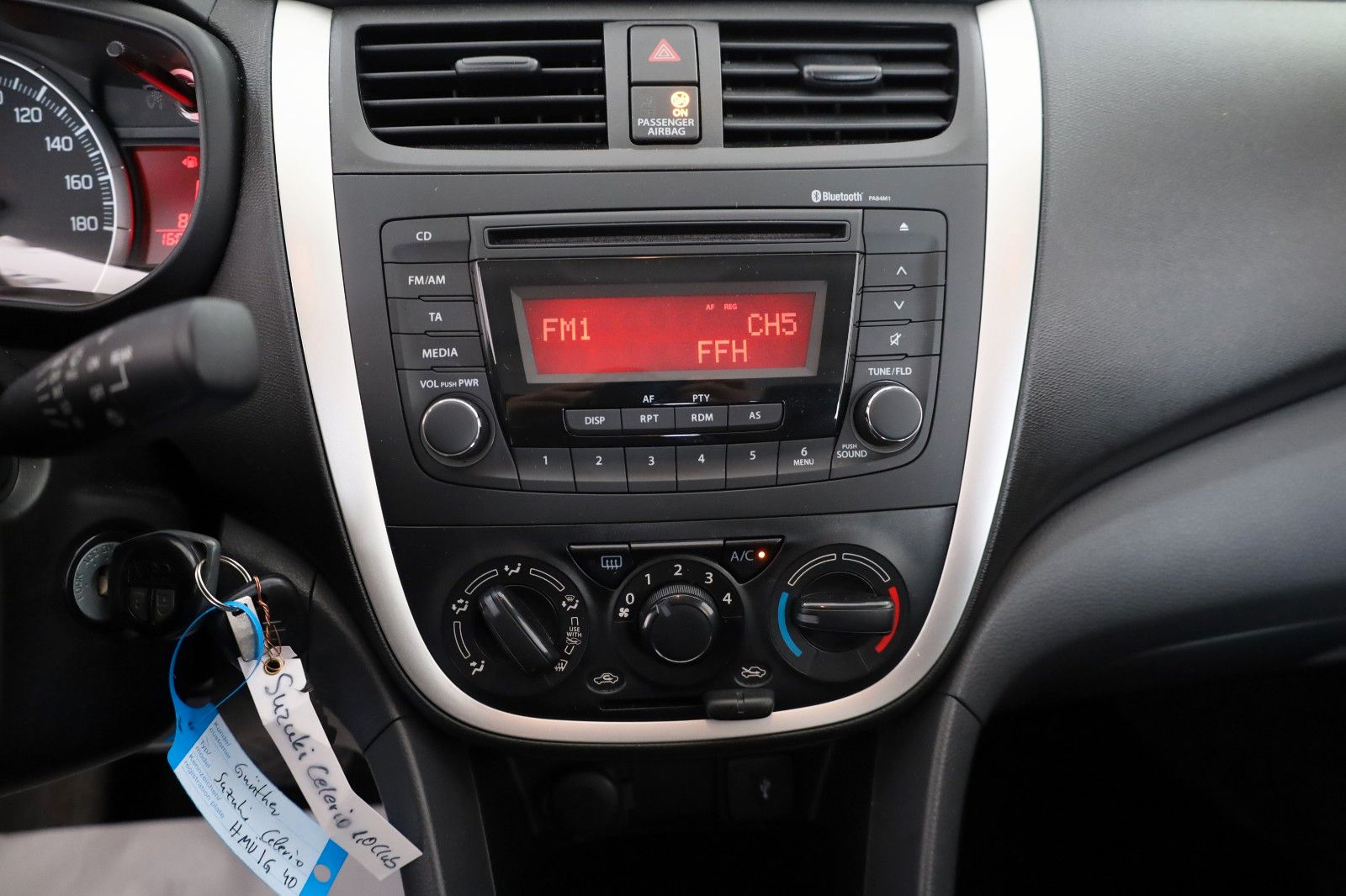 Fahrzeugabbildung Suzuki Celerio Basis Klima