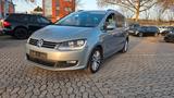 Volkswagen Sharan 2.0TDI BMT*DSG*AHK*SHZ*TMP*Zahnriemen Neu - VW Sharan Gebrauchtwagen in Frankfurt