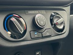 Fahrzeugabbildung Hyundai i10 1.0 Connect & Go *Navi*Klima*Kamera*CarPlay*