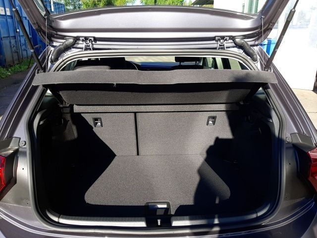 Fahrzeugabbildung Volkswagen Polo Life 1.0BT070 TSIM5F, AHK