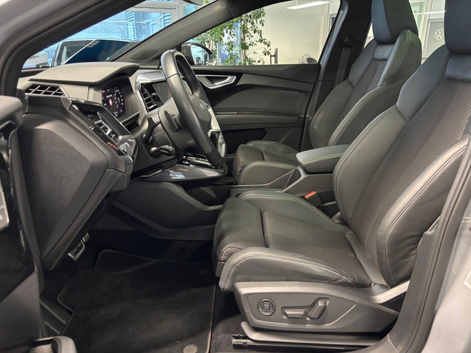 Audi Q4 e-tron - Bild 16