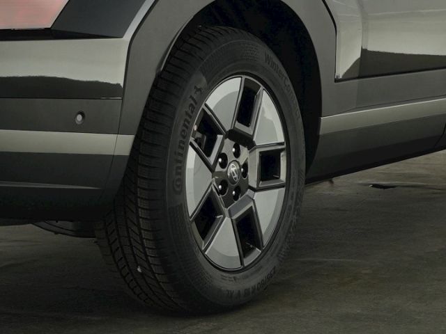 SANTA FE HEV INTRO 4WD AT+VOLL LED+360 GRAD KAME