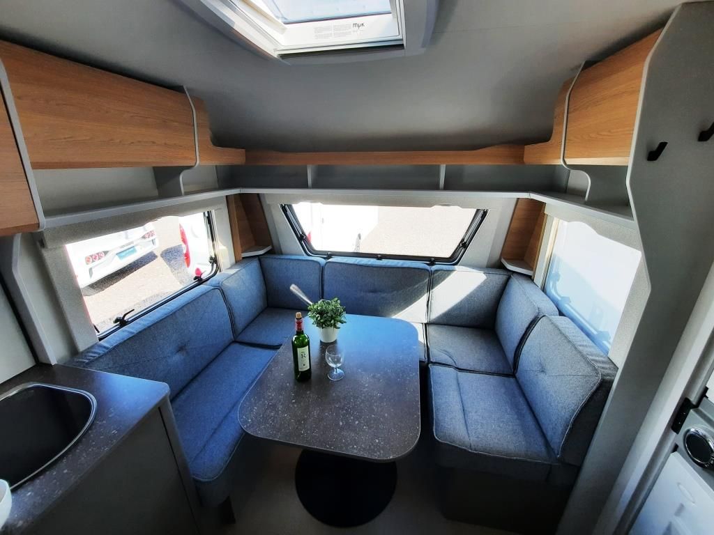 Fahrzeug Übersicht 11 Fahrzeugabbildung Bürstner B66 465 TS Verfüg./Sparen Sie 3.810,- €