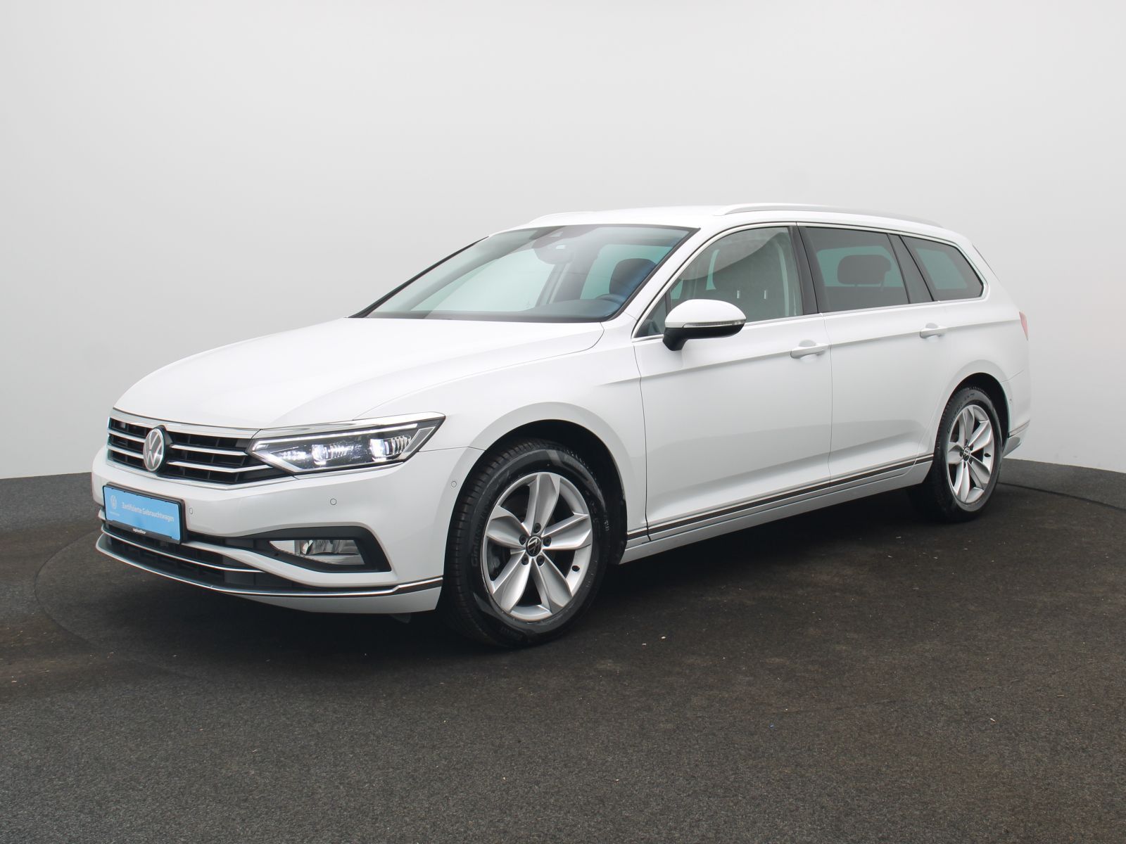 Volkswagen Passat Variant - Bild 2