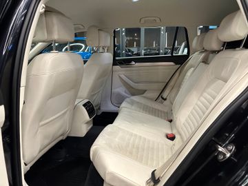 Volkswagen Passat Variant Highline BMTStart-Stopp 4Motion